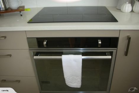 Photo of property in 2/123 Prince Regent Drive, Half Moon Bay, Auckland, 2012