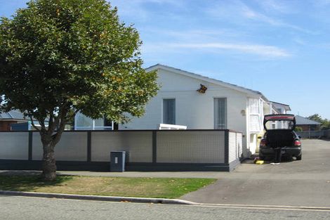 Photo of property in 1/90 Avenue Road, West End, Timaru, 7910