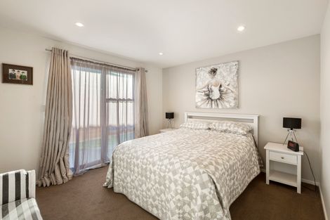 Photo of property in 16 Barnard Street, Kaiapoi, 7630