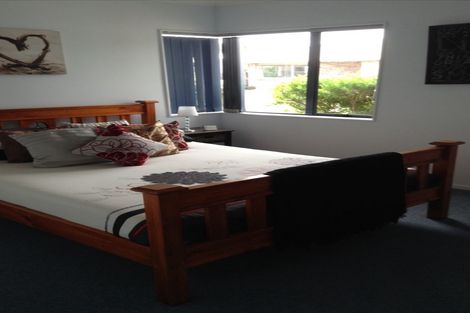 Photo of property in 26 Grabella Place, Papamoa Beach, Papamoa, 3118