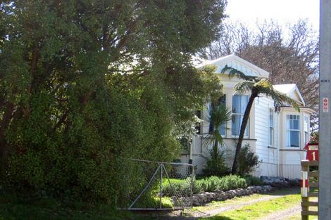 Photo of property in 1 Bell Street, Featherston, 5710