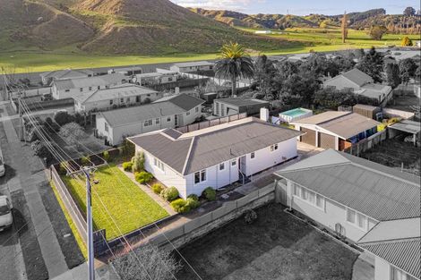 Photo of property in 20 Camellia Avenue, Aramoho, Whanganui, 4500