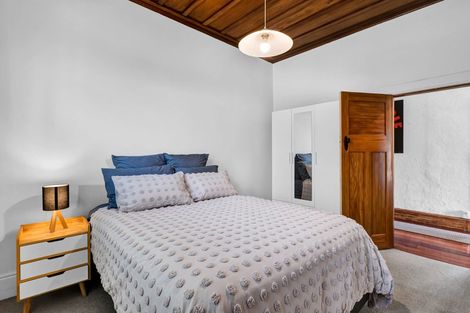 Photo of property in 193 Saint Aubyn Street, New Plymouth, 4310