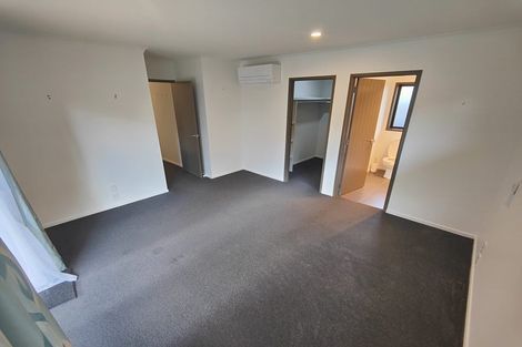 Photo of property in 16 Trauzer Place, Flagstaff, Hamilton, 3210