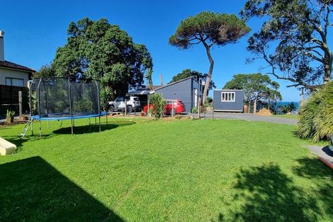 Photo of property in 881a Whangaparaoa Road, Manly, 0930