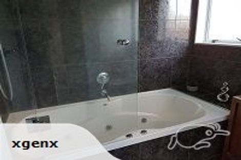 Photo of property in 166 Lemon Street, Strandon, New Plymouth, 4312