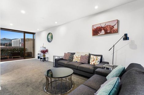 Photo of property in 96 Fisher-point Drive, Auckland Central, Auckland, 1010