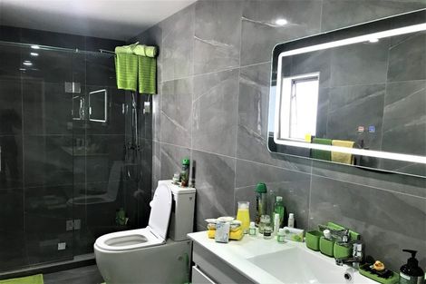 Photo of property in 77a Puhinui Road, Papatoetoe, Auckland, 2104