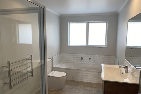 Photo of property in 2e Kauri Lane, Omokoroa, 3114