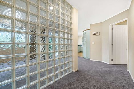 Photo of property in 24 Caulfield Place, Pukehangi, Rotorua, 3015