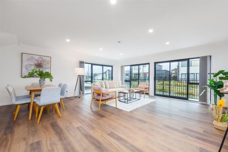 Photo of property in 48 Black Beech Crescent, Takanini, 2110