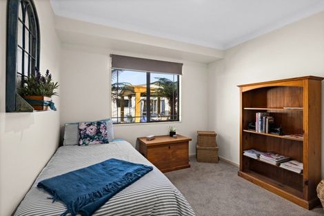 Photo of property in 23 Mcelwee Street, Jervoistown, Napier, 4112