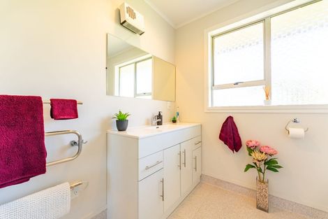 Photo of property in 40 Wharfe Street, South Hill, Oamaru, 9400