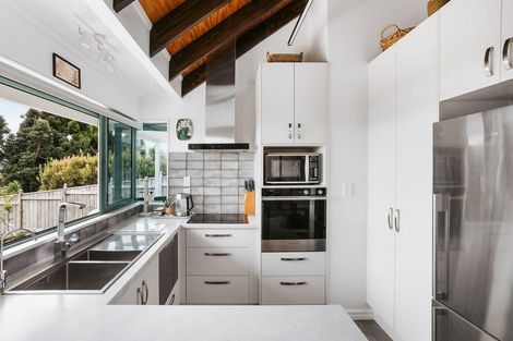 Photo of property in 96a Darraghs Road, Brookfield, Tauranga, 3110