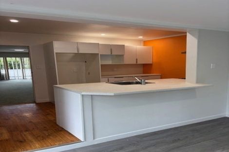 Photo of property in 2 Halyard Place, Whitby, Porirua, 5024