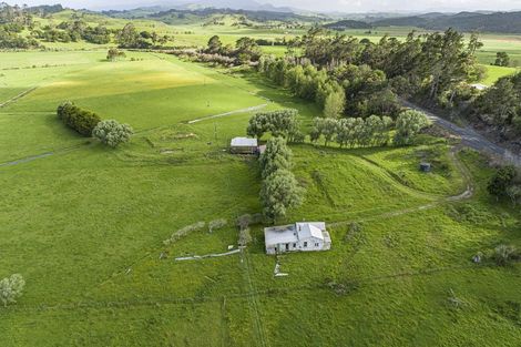 Photo of property in 413 Waihue Road, Dargaville, 0372