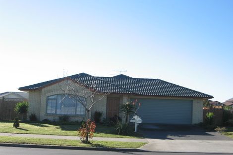 Photo of property in 165 Wattle Farm Road, Wattle Downs, Auckland, 2103