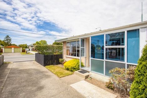 Photo of property in 1/79 Hills Road, Edgeware, Christchurch, 8013