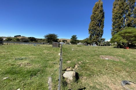 Photo of property in 10 Paraekaretu Street, Hunterville, 4730