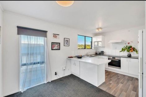 Photo of property in 206 Solar Road, Glen Eden, Auckland, 0602