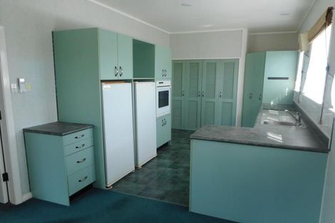 Photo of property in 62 Tannadyce Street, Strathmore Park, Wellington, 6022