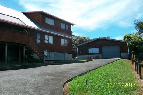 Photo of property in 10 Kayle Glen, West Harbour, Auckland, 0618