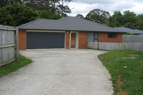 Photo of property in 25 Ranch Place, Pukekohe, 2120