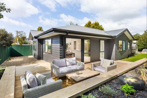 Photo of property in 14a Macmillan Street, Katikati, 3129