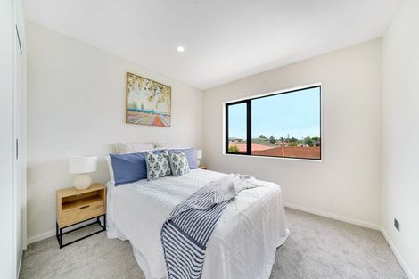 Photo of property in 1/73 Victoria Road, Papatoetoe, Auckland, 2025