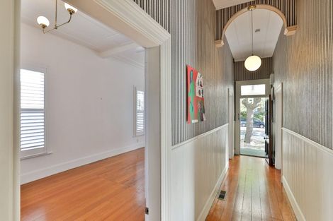 Photo of property in 17 Franklin Road, Freemans Bay, Auckland, 1011