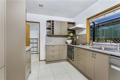 Photo of property in 1/164 Nile Road, Milford, Auckland, 0620