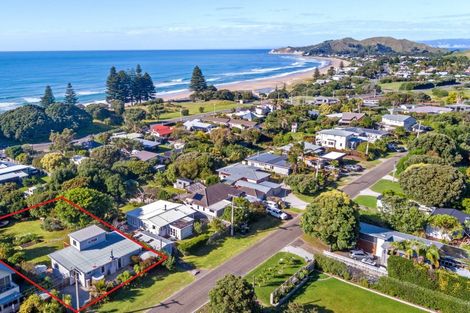 Photo of property in 27 Douglas Street, Okitu, Gisborne, 4010