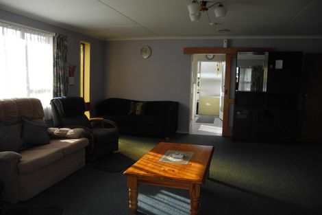 Photo of property in 7 Queen Street, Waimate, 7924