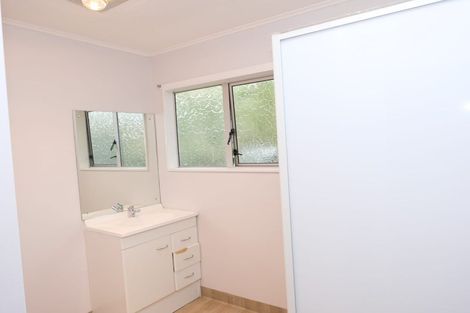 Photo of property in 110 Arawhata Road, Paraparaumu, 5032