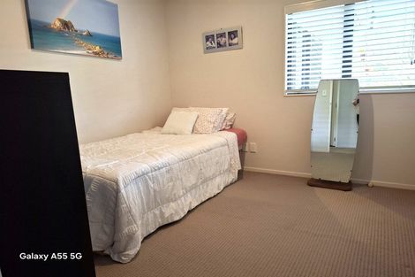 Photo of property in 45 Riverstone Road, Te Atatu Peninsula, Auckland, 0610