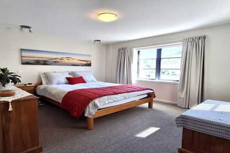 Photo of property in Westhaven Apartments, 20/127 Molesworth Street, Thorndon, Wellington, 6011
