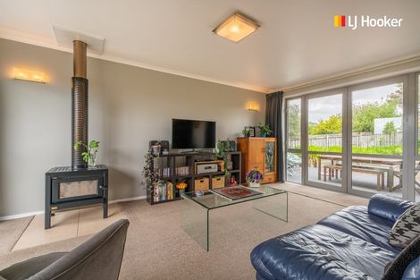 Photo of property in 38 Estuary Crescent, Fairfield, Dunedin, 9018