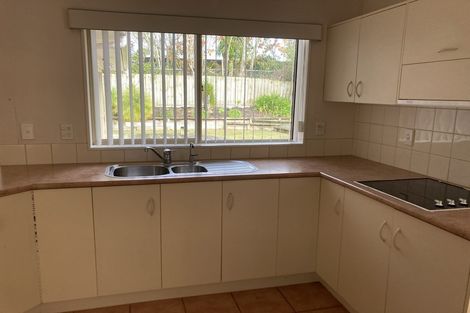 Photo of property in 32 Maurice Borich Place, Henderson, Auckland, 0610