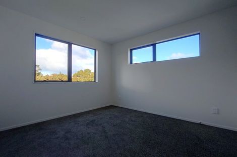 Photo of property in 5/113 Te Atatu Road, Te Atatu South, Auckland, 0610