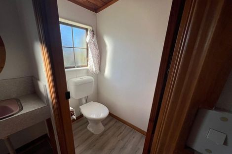 Photo of property in 928a Whangaparaoa Road, Manly, Whangaparaoa, 0930
