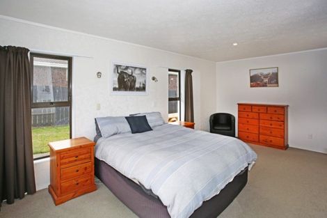 Photo of property in 235 Queen Street, Pukekohe, 2120