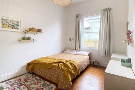 Photo of property in 10 Peel Street, Westmere, Auckland, 1022