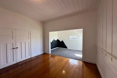 Photo of property in 104 Centennial Avenue, Waitara, 4320