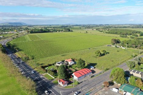 Photo of property in 15 Muhunoa Road West, Ohau, 5570