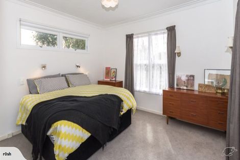 Photo of property in 2/10 Liverpool Street, Papakura, 2110