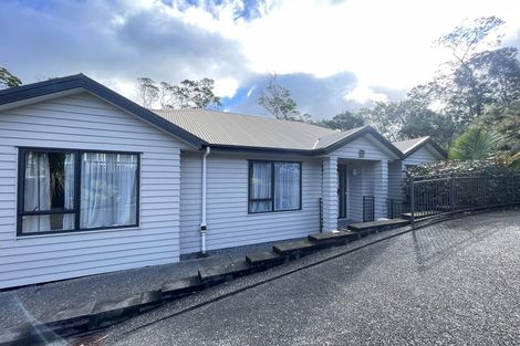 Photo of property in 96 Tiriwa Drive, Massey, Auckland, 0614