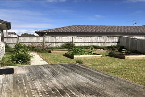 Photo of property in 21a Stamford Crescent, Flat Bush, Auckland, 2019