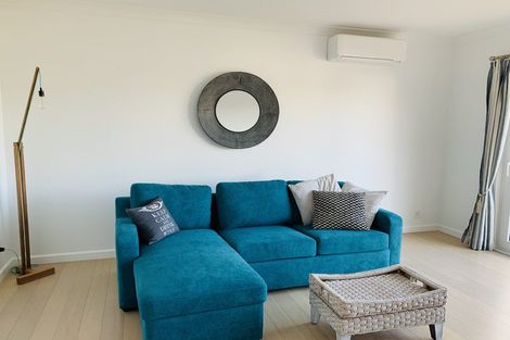 Photo of property in 79a Grant Road, Thorndon, Wellington, 6011