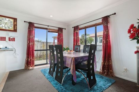 Photo of property in 18 Peninsula Road, Mangere, Auckland, 2022