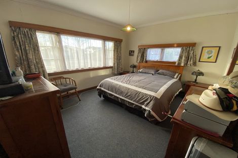 Photo of property in 11 Karamu Avenue, Takaro, Palmerston North, 4410